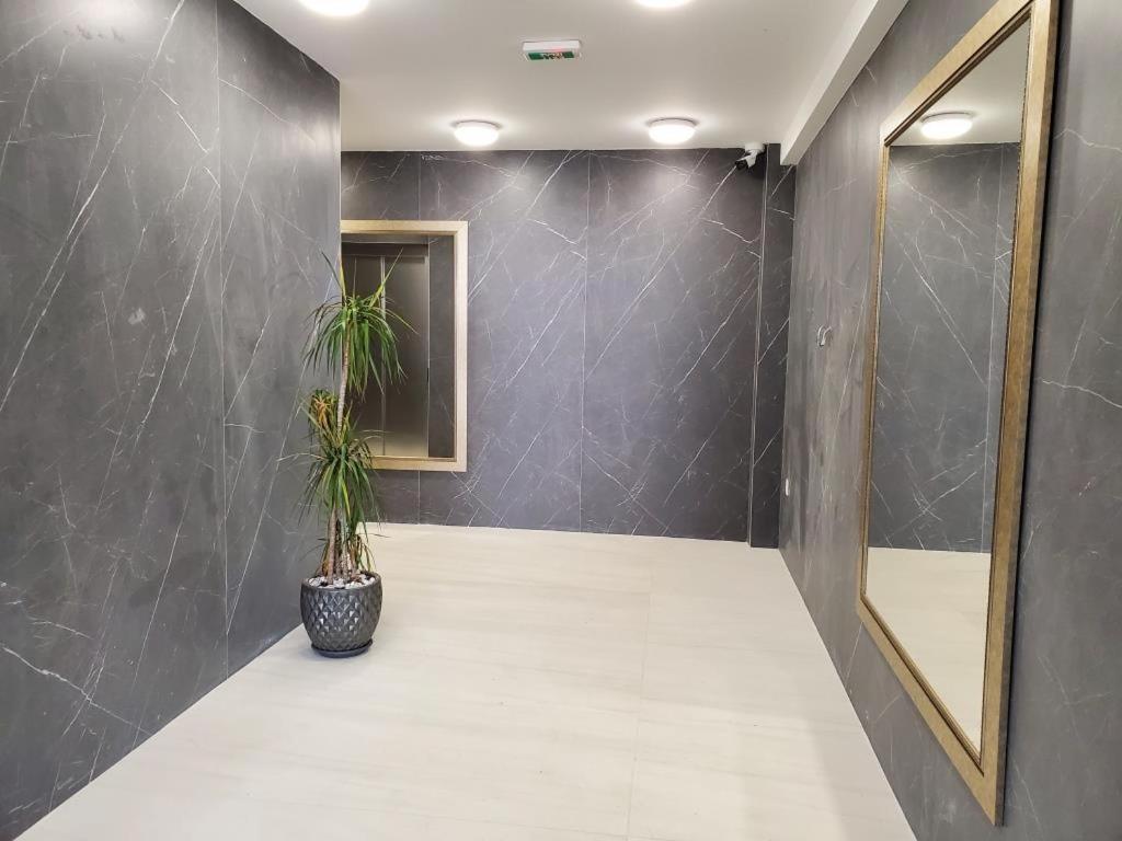 Apartman Natasa Sa Podzemnom Garazom Banja Luka Eksteriør bilde